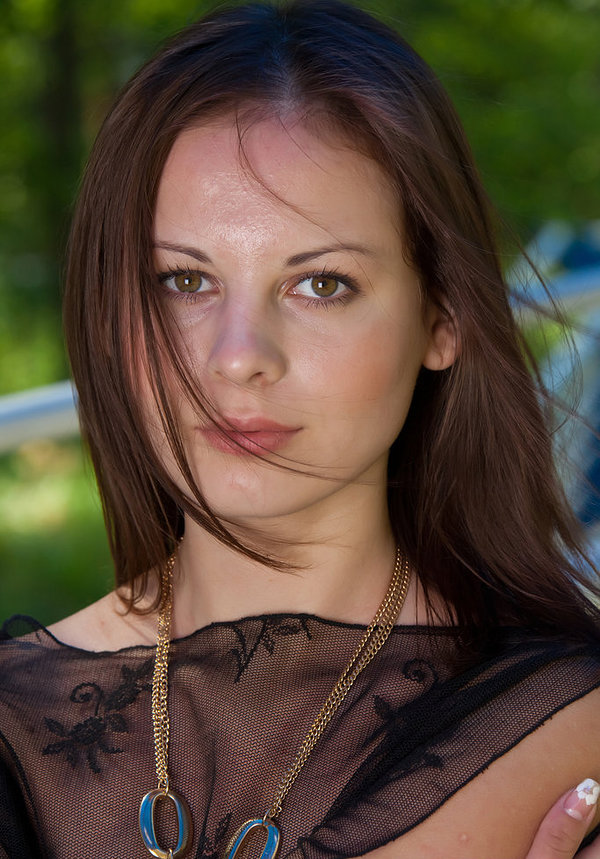 Лилия, 34
